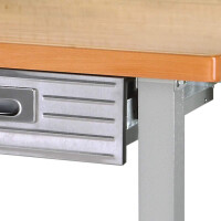 Werkbank mit Lochwand und Haken 2